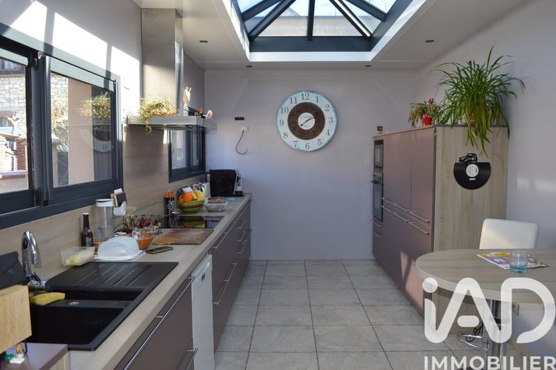 Maison - 133 m² - 6 pièces