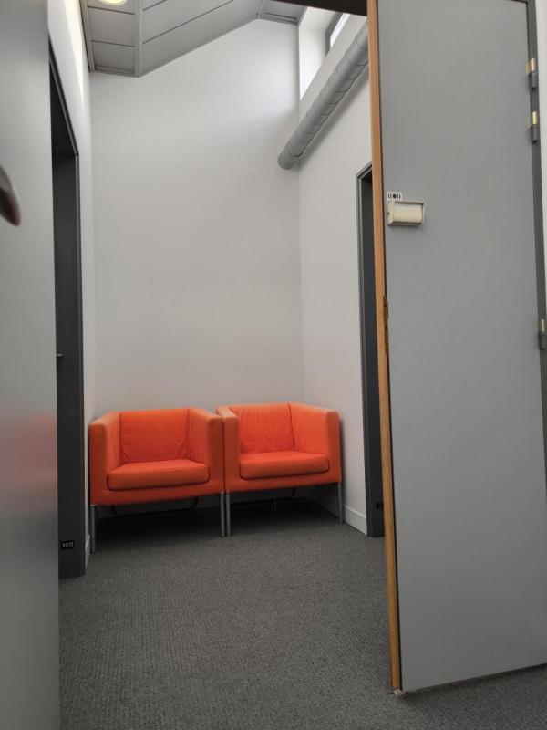 Bureau - 60 m² - 1 pièce