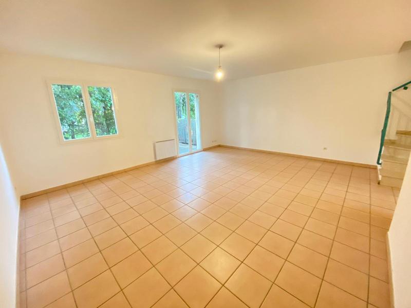 Maison - 76 m² - 4 pièces