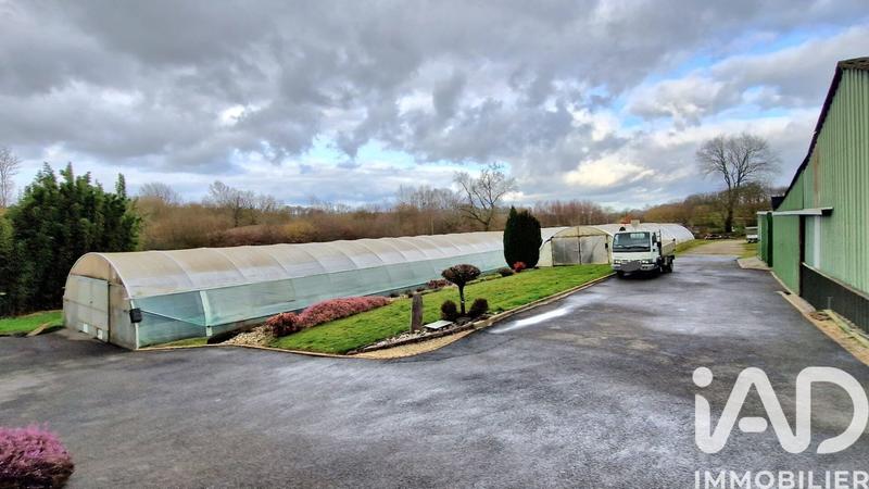 Maison - 198 m² - 6 pièces