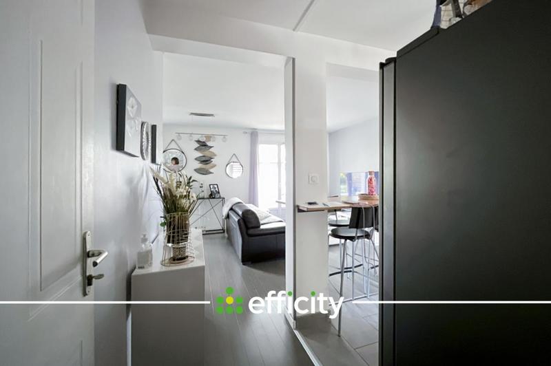 Maison - 84 m² - 4 pièces