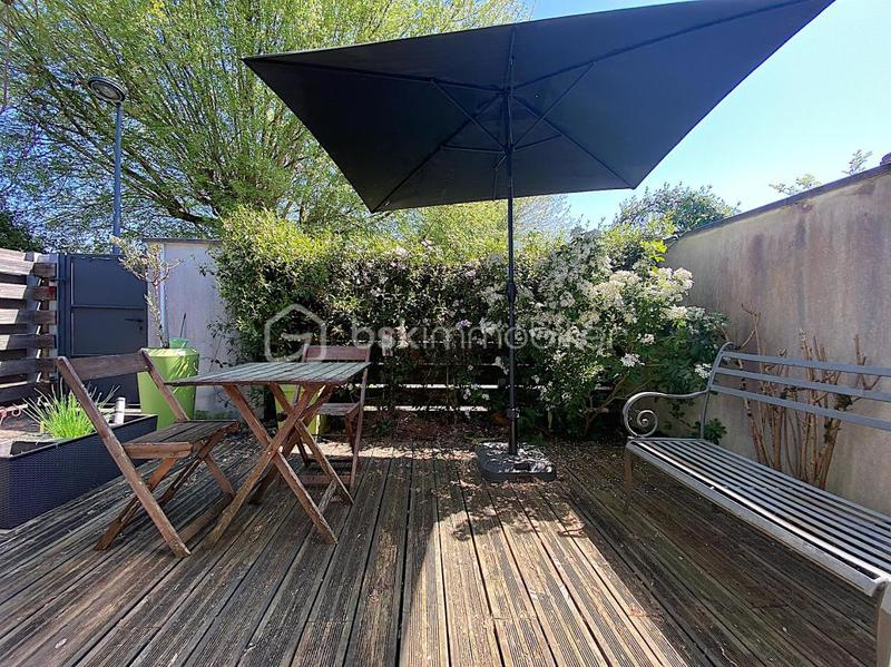 Loft - 124 m² - 4 pièces