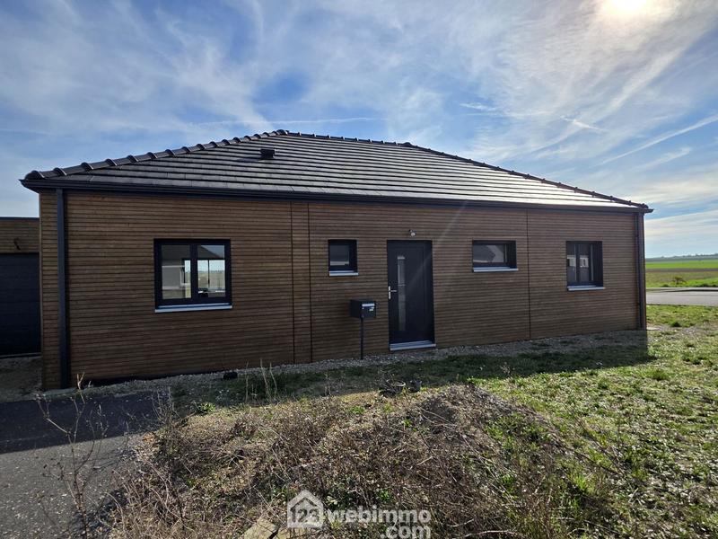 Maison - 95 m² - 4 pièces