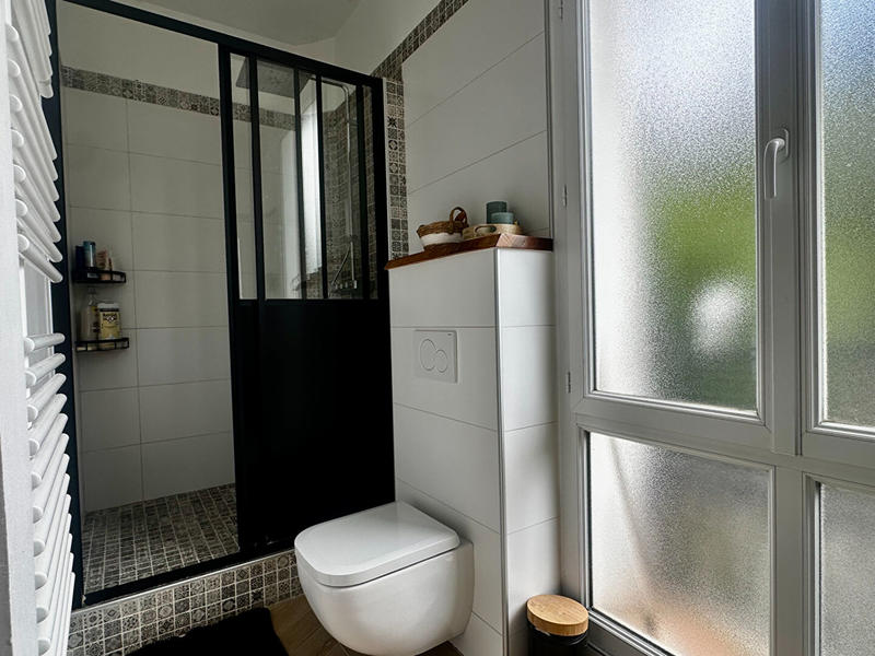 Maison - 200 m² - 9 pièces