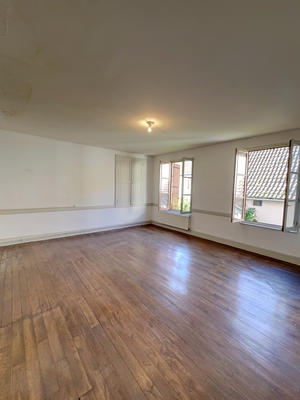 Maison - 133 m² - 8 pièces