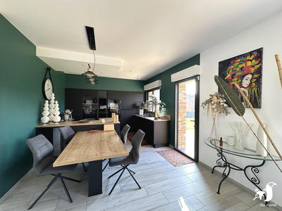 Maison - 151 m² - 5 pièces