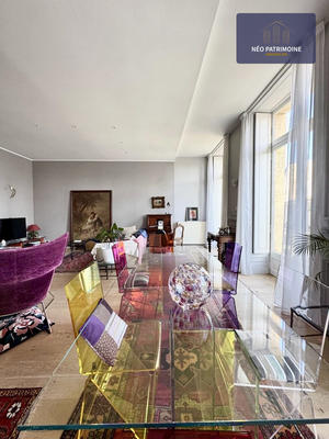 Appartement - 111 m² - 4 pièces