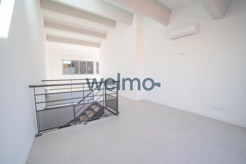 Appartement - 100 m² - 5 pièces