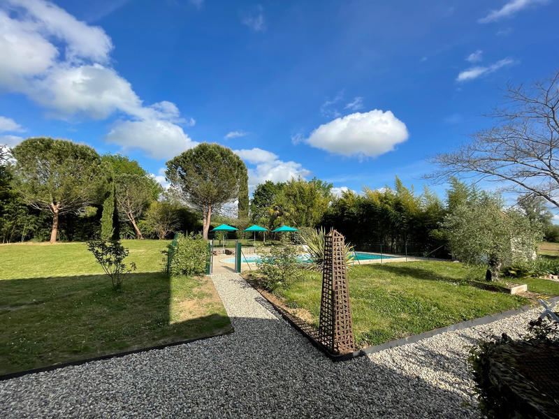 Maison - 399 m² - 7 pièces