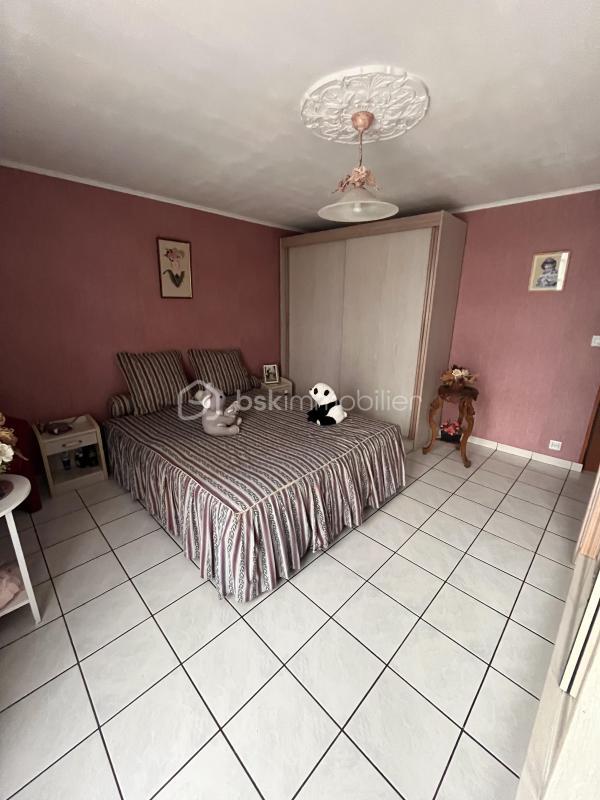 Maison - 115 m² - 4 pièces