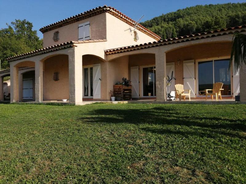 Villa - 155 m² - 5 pièces