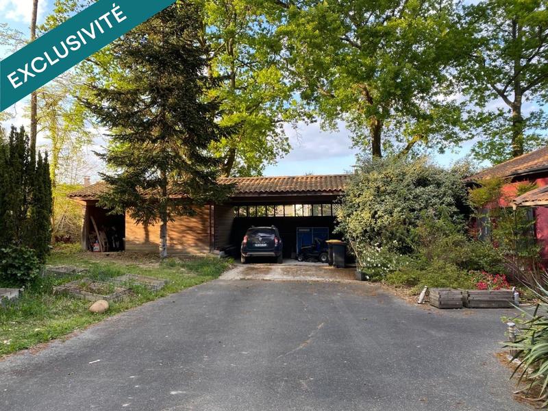 Maison - 325 m² - 8 pièces