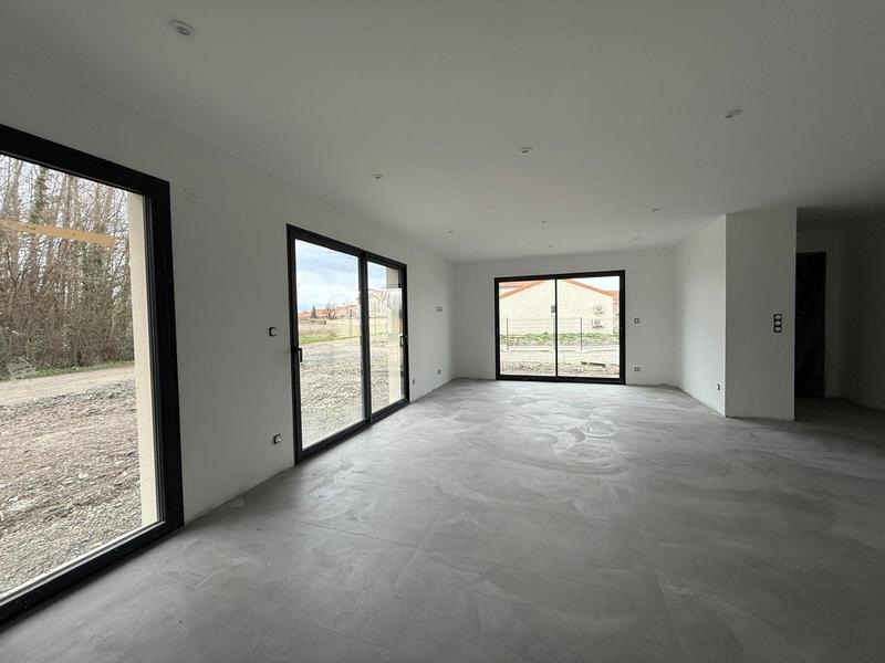 Maison - 110 m² - 4 pièces