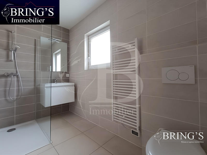 Maison - 123 m² - 5 pièces