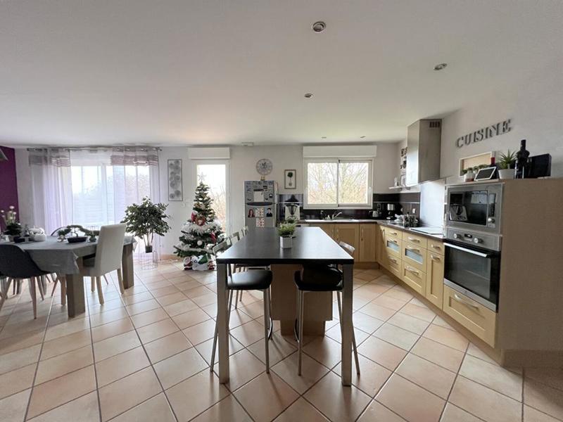 Maison - 142 m² - 5 pièces