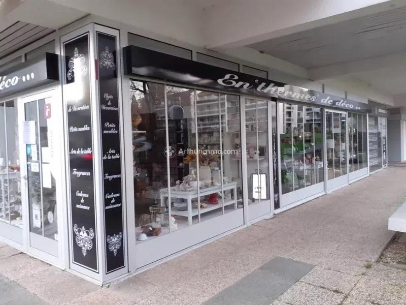 Bureau - 82 m² - 2 pièces