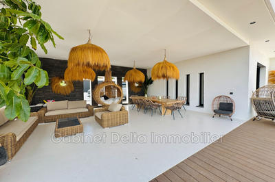 Maison contemporaine - 195 m² - 6 pièces