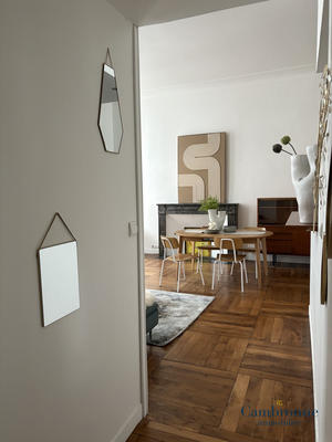 Appartement - 85 m² - 4 pièces