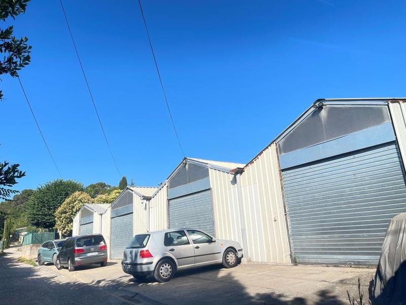 Immeuble - 266 m² - 9 pièces