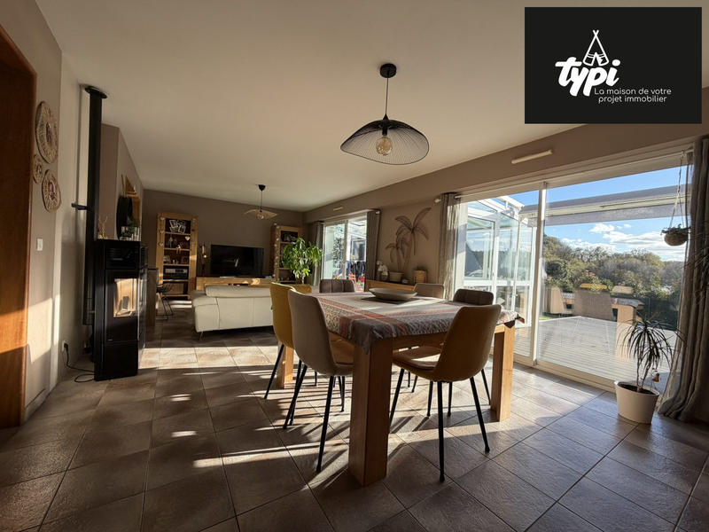 Maison - 120 m² - 6 pièces