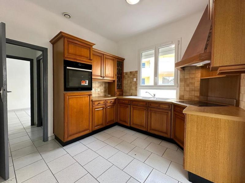 Maison - 85 m² - 3 pièces