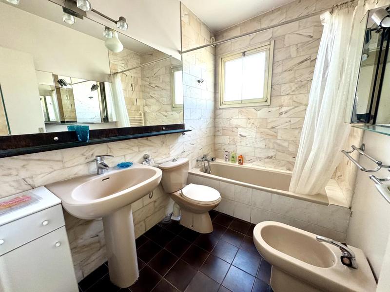 Appartement - 84 m² - 3 pièces