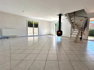Villa - 146 m² - 5 pièces