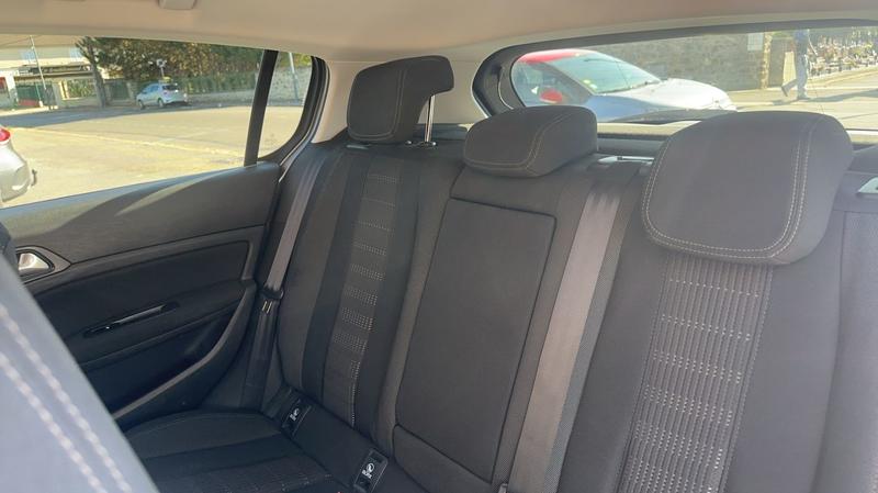 Peugeot 308 1.2 PureTech 110 Allure