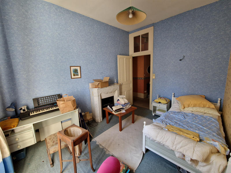 Appartement - 125 m² - 6 pièces