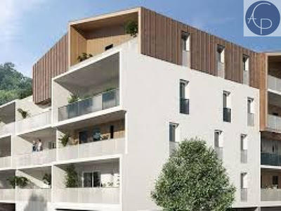 Appartement - 85 m² - 4 pièces