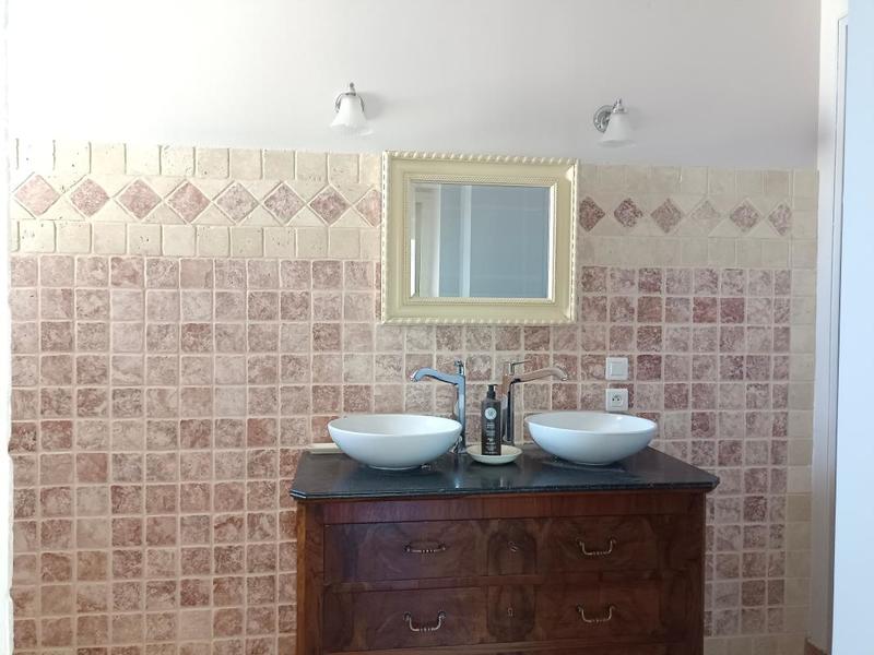 Maison - 287 m² - 8 pièces