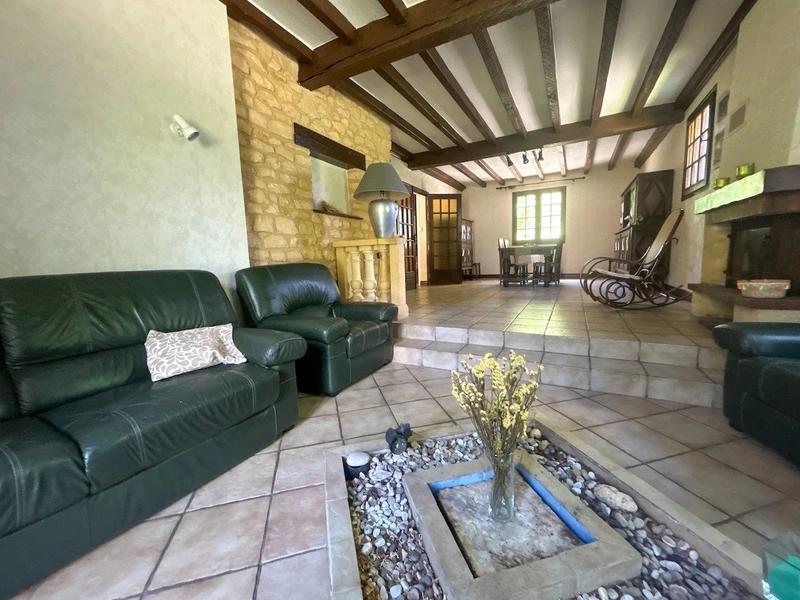 Maison - 175 m² - 6 pièces