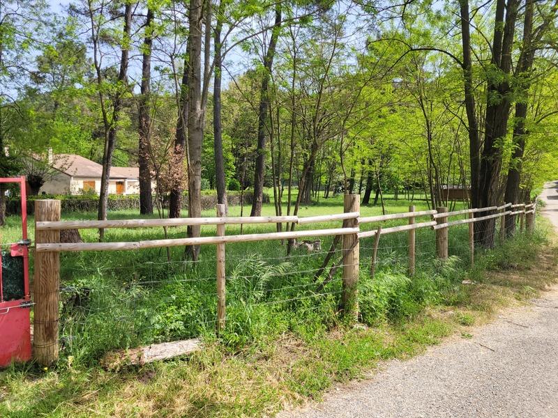 Terrain constructible - 3 500 m²