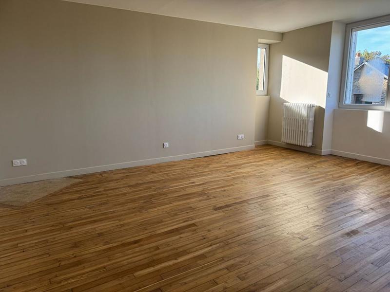 Demeure - 210 m² - 7 pièces