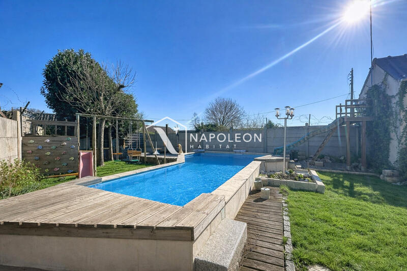 Maison - 131 m² - 5 pièces