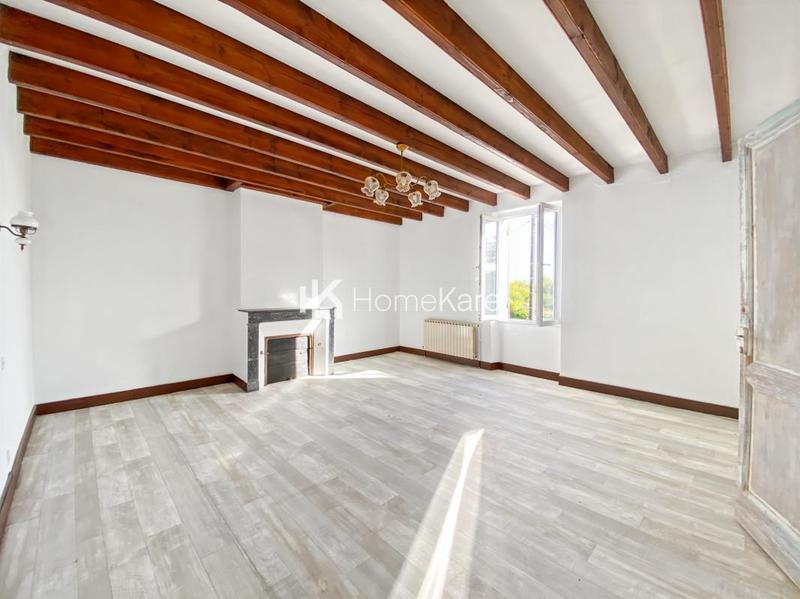 Maison en pierre - 230 m² - 6 pièces