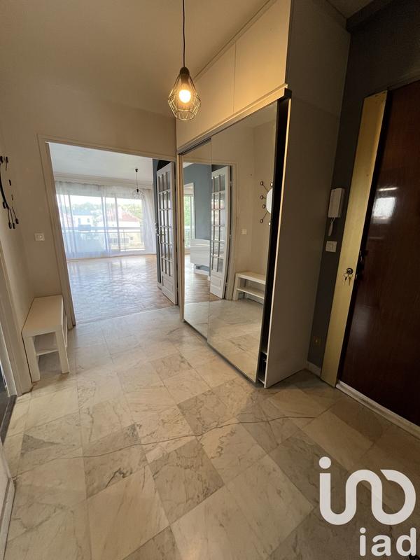 Appartement - 85 m² - 4 pièces