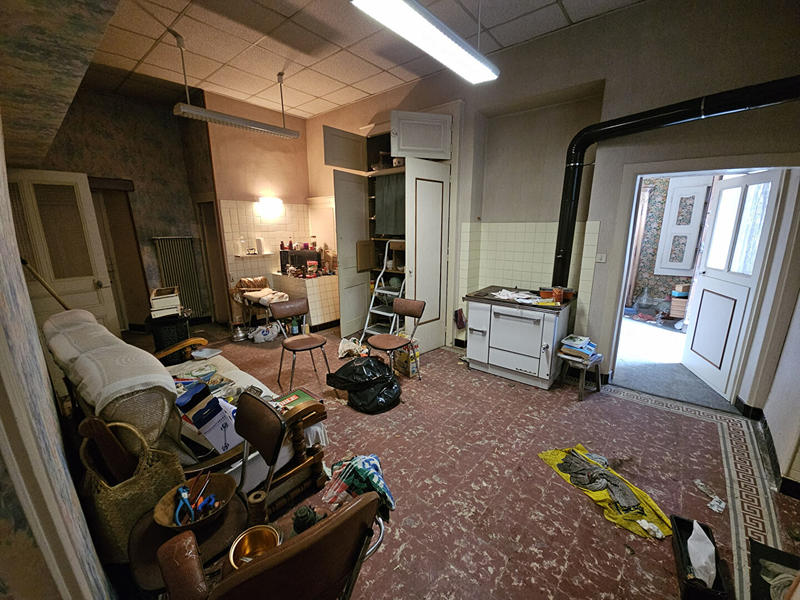 Maison - 187 m² - 8 pièces