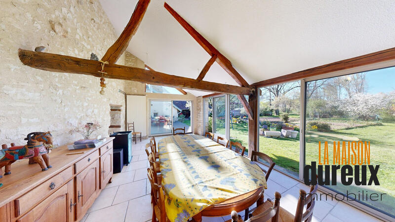 Maison ancienne - 218 m² - 7 pièces