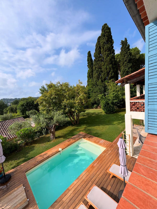 Maison - 142 m² - 6 pièces