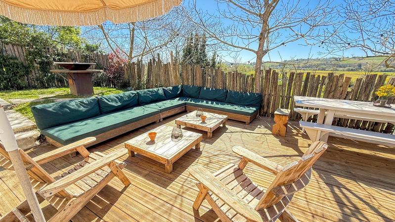 Propriété - 770 m² - 15 pièces