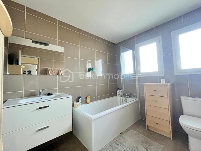 Maison de ville - 95 m² - 5 pièces