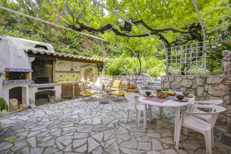 Maison - 200 m² - 7 pièces