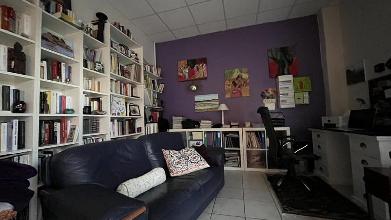 Maison - 220 m² - 9 pièces