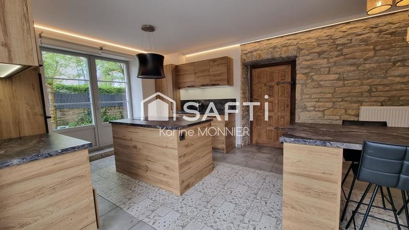 Maison - 418 m² - 10 pièces