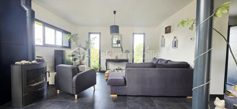 Maison - 165 m² - 6 pièces