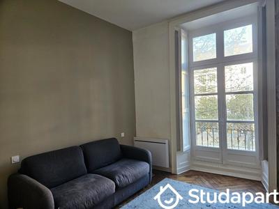 Appartement - 72 m² - 4 pièces