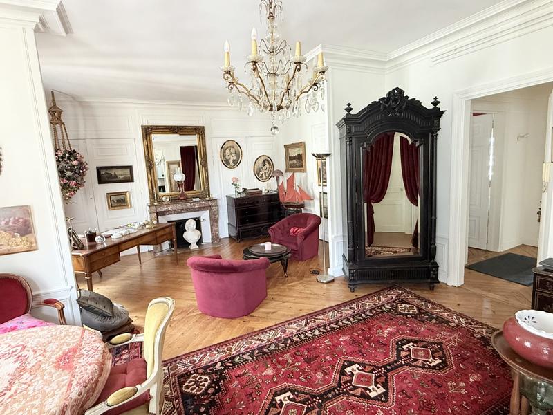 Appartement - 86 m² - 3 pièces