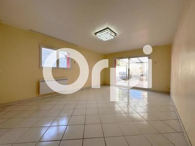 Maison - 145 m² - 6 pièces