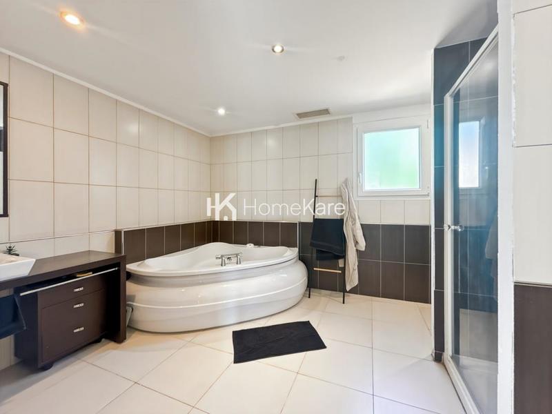 Maison - 128 m² - 5 pièces